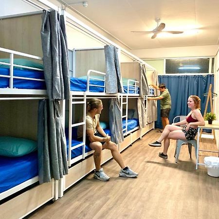 Mumma'S Hostel Cairns Bagian luar foto