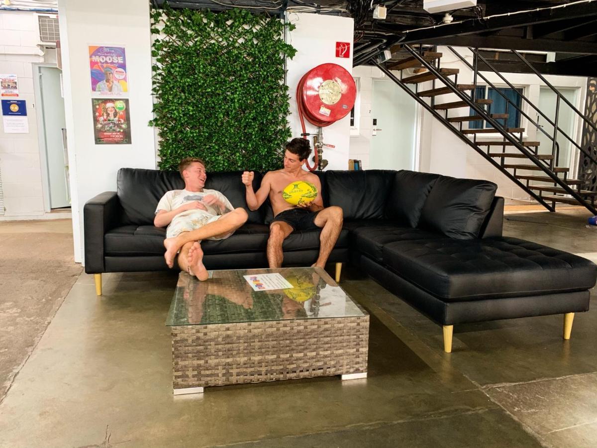 Mumma'S Hostel Cairns Bagian luar foto